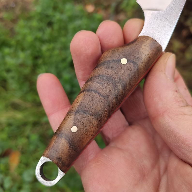 Wharncliffe EDC nož s fiksnom oštricom i kožnom futrolom od Sleipner čelika i turskog oraha,